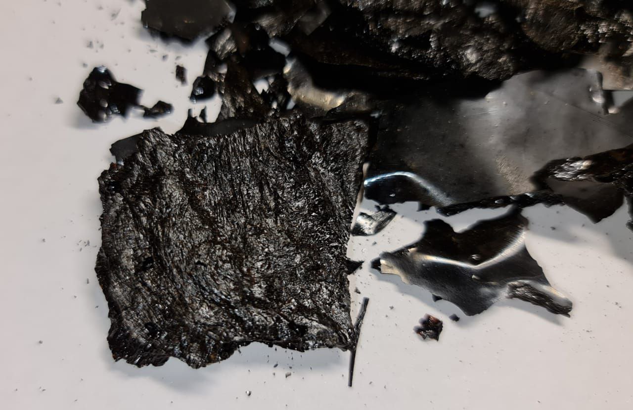 High-Altitude Shilajit Resin - Gold Grade Gold Content